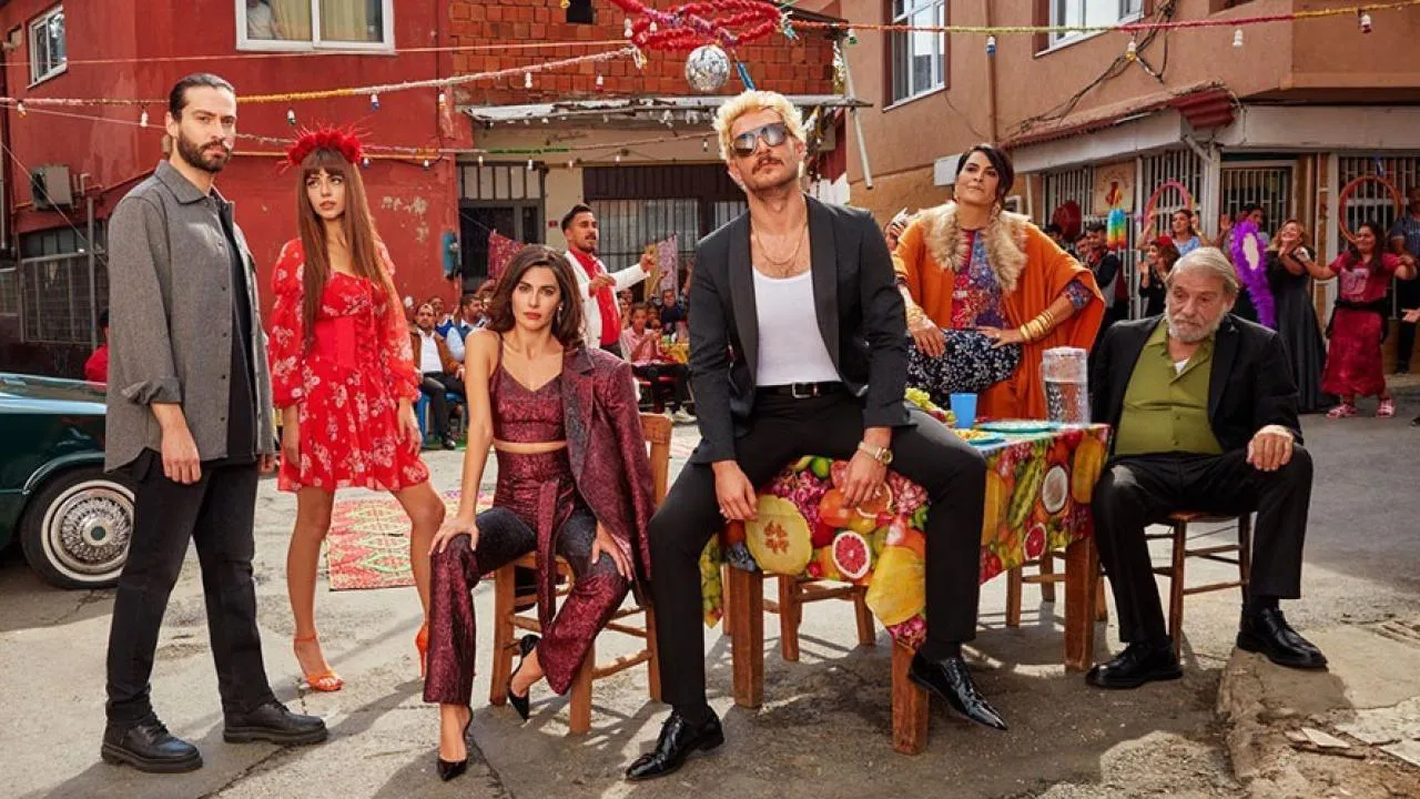 مسلسل ثلاثة قروش الحلقة 17 السابعة عشر مترجم HD